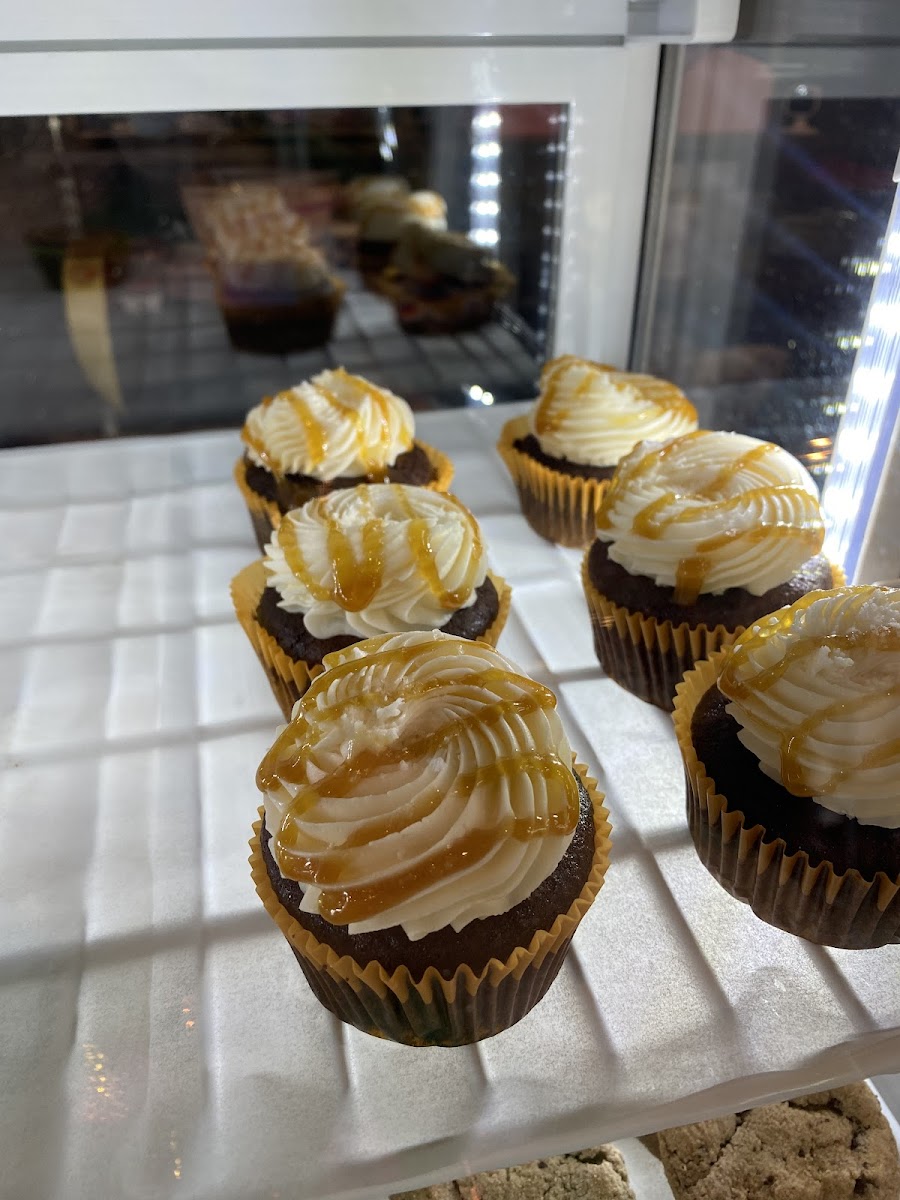 Gluten Free Salted Caramel Cupcakes