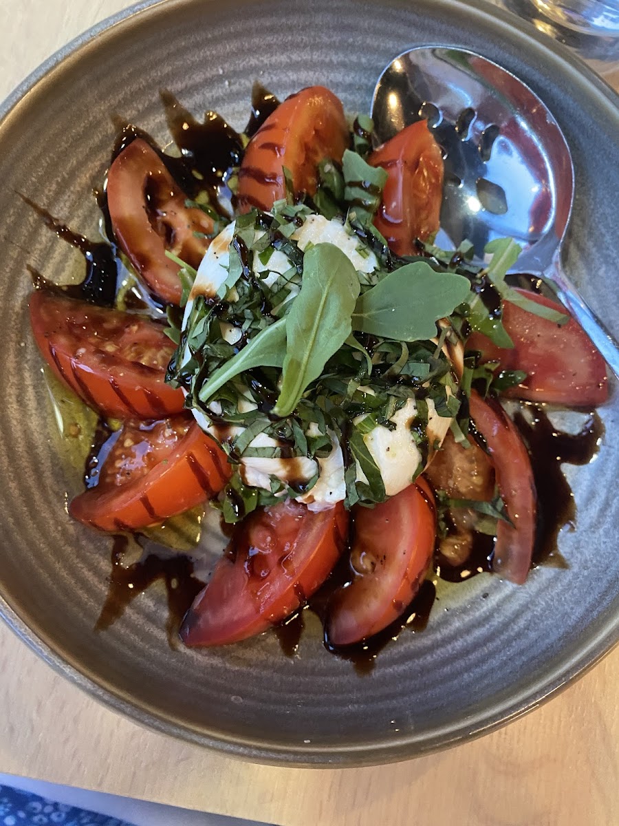 Burrata tomato salad