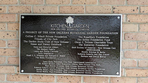 KITCHEN in the GARDEN NEW ORLEANS BOTANICAL GARDEN   A PROJECT OF THE NEW ORLEANS BOTANICAL GARDEN FOUNDATION   Collins C. Diboll Private Foundation Friends of City Park The Garden Study Club of...