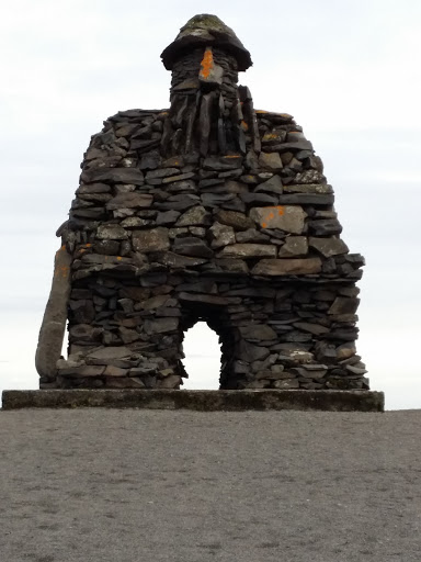 Statue in Arnarstapi
