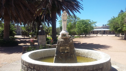 Plaza De Pueblo Garzon