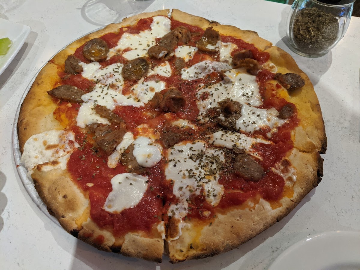 Gluten-Free Pizza at Brü Daddy's Brewing Company