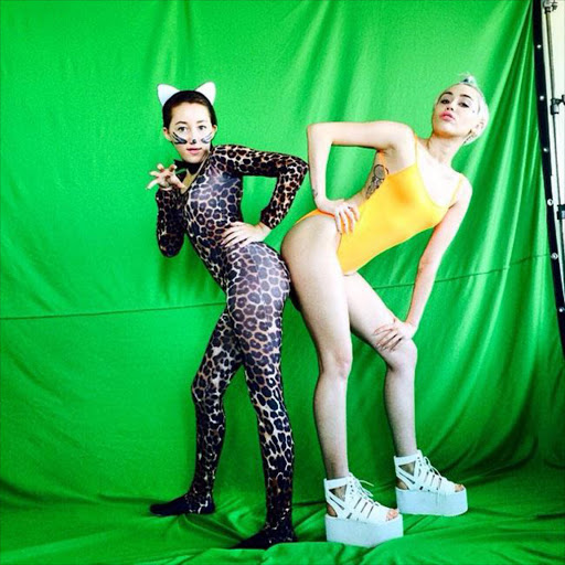 Noah and Miley Cyrus (c) Instagram