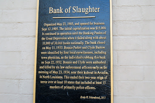 Organized May 27, 1905 and opened for business Sept. 12, 1905. The initial capitalization was $15,000. It continued in operation until the Banking Panics of the Great Depression when it failed...