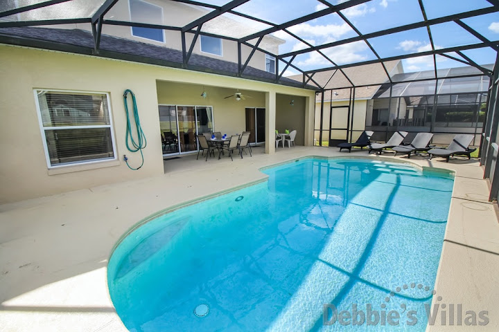 Large private pool deck on the gated Davenport community of Highgate Park