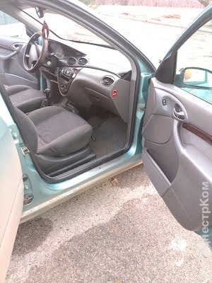 продам авто Ford Focus Focus Sedan (USA) фото 2