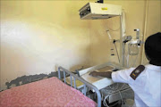 DESPERATE: Nurses at Luphisi Clinic outside Nelspruit have resorted to using blankets to warm up newborn babies because their radiant warmer machine is unusable due to the lack of wall plugs in the labour ward.