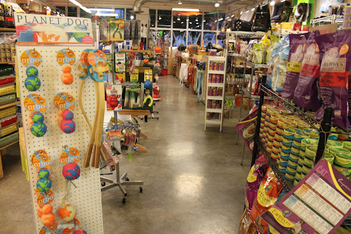 Pet Supply Store «Dog Bar», reviews and photos, 1684 Jefferson Ave, Miami Beach, FL 33139, USA