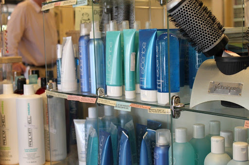 Beauty Salon «Lewis Hair Salon», reviews and photos, 813 S Aiken Ave, Pittsburgh, PA 15232, USA