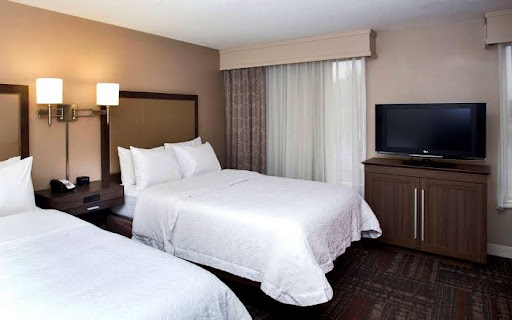 Hotel «Hampton Inn & Suites by Hilton Valdosta/Conference Center», reviews and photos, 2 Meeting Pl, Valdosta, GA 31601, USA
