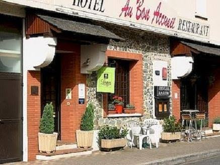 Hôtel Restaurant Bardy - Au Bon Accueil à Alban