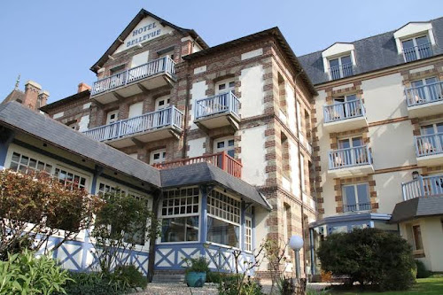 Hôtel Le Bellevue à Villerville