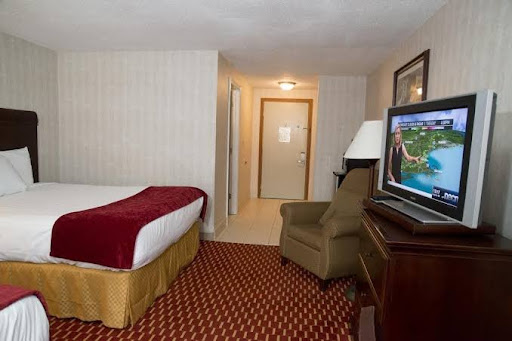 Hotel «Hampton Falls Inn», reviews and photos, 11 Lafayette Rd, Hampton Falls, NH 03844, USA