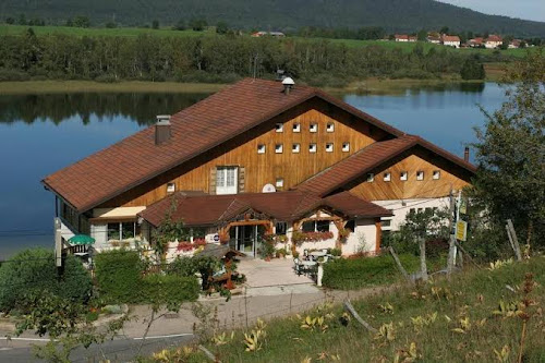 Logis Hôtel de l'Abbaye à Grande-Rivière Château