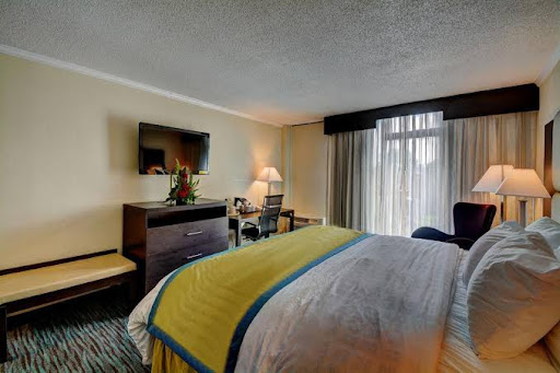 Hotel «Clarion Hotel & Aqua Lagoon Waterpark», reviews and photos, 1080 Riverdale St, West Springfield, MA 01089, USA