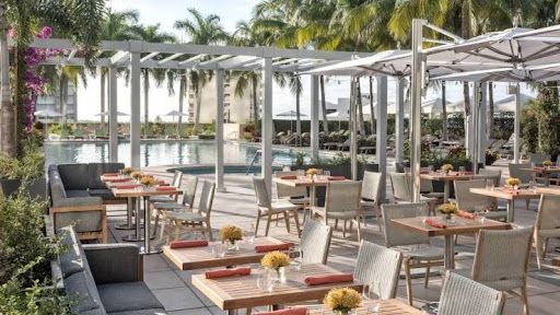 Luxury Hotel «Four Seasons Hotel Miami», reviews and photos, 1435 Brickell Ave, Miami, FL 33131, USA