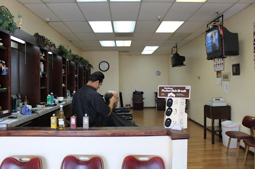Barber Shop «Alma School Barber Shop», reviews and photos, 2164 N Alma School Rd # 2, Chandler, AZ 85224, USA