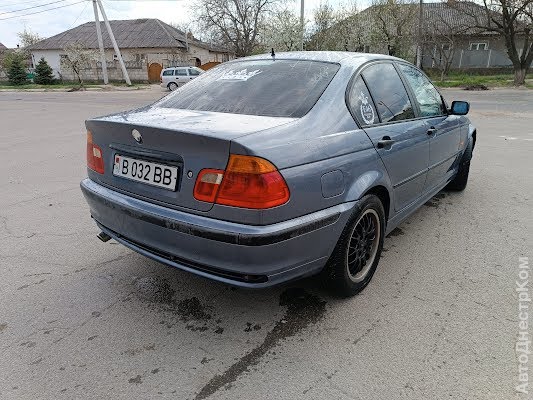 продам авто BMW 318 3er (E46) фото 3