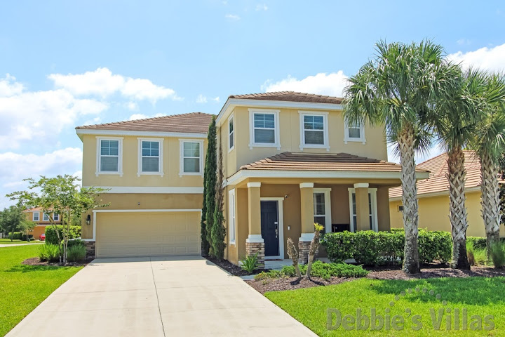Solterra villa to rent, close to Disney World, private pool and spa, air-conditioned games room