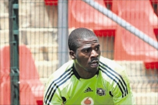 HIGH HOPES: Senzo Meyiwa says Bucs can win league title Photo: Veli Nhlapo