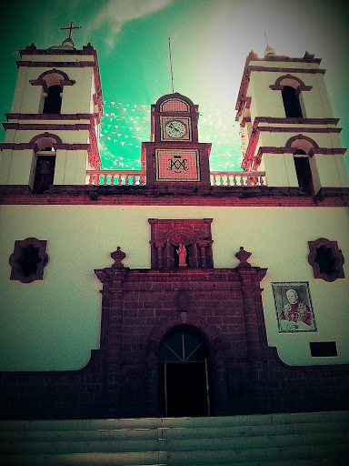 Iglesia Del Rosario 