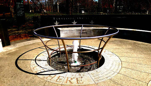 Bicentennial Mall McNairy Spring Fountain
