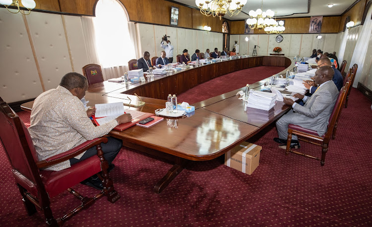 President Uhuru Kenyatta chaired the Cabinet Meeting on Thursday morning at State House, Nairobi.