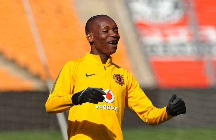 Mamelodi Sundowns have reportedly tabled a R15m offer to Kaizer Chiefs for the services of Khama Billiat.
