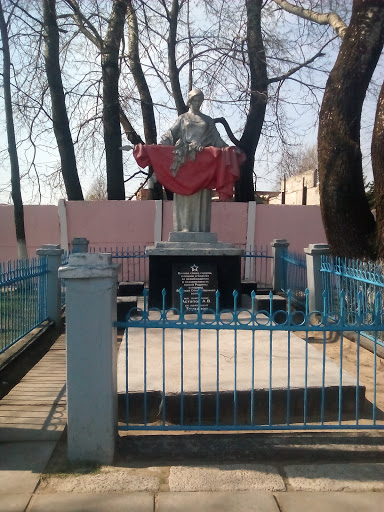 Памятник Лейтенантам