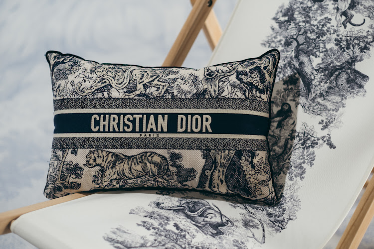 Dior’s sunny, riviera-inspired Dioriviera maison collection.