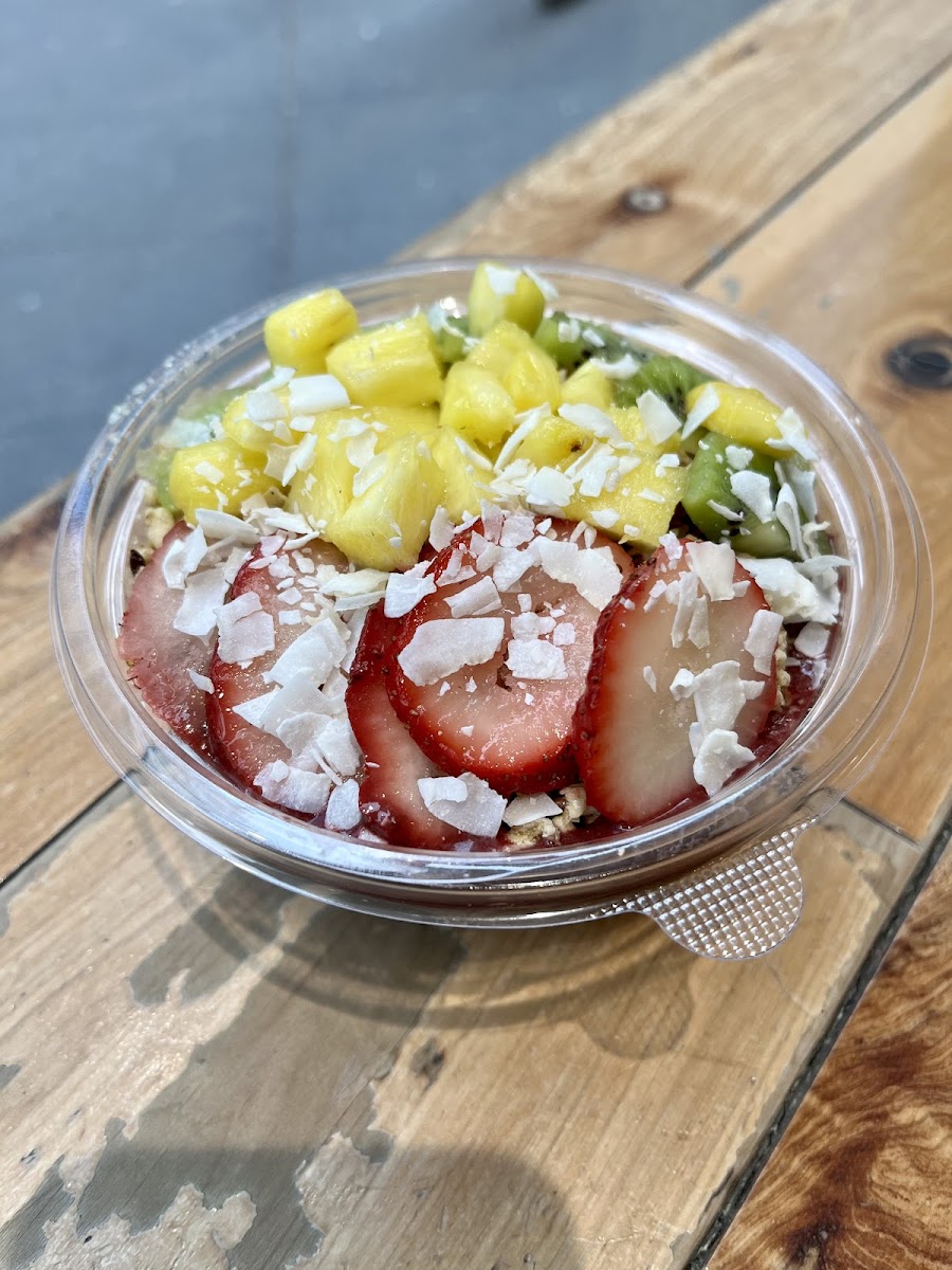 Aloha Bowl - Ask for no granola**