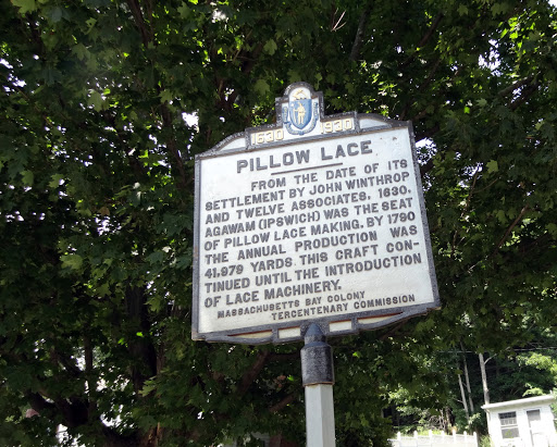 From the Flickr group Historical Markers, photo by Elizabeth Thomsen, full page.License is Attribution-NonCommercial-ShareAlike License