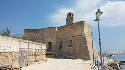 Castello Marina Ostuni