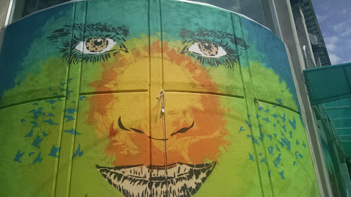 Mural Ojos Del Mercado Verde