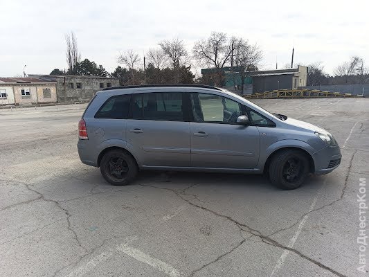 продам авто Opel Zafira Zafira B фото 2