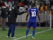 Benni McCarthy, head coach of Cape Town City talks to Ayanda Patosi. File Photo.