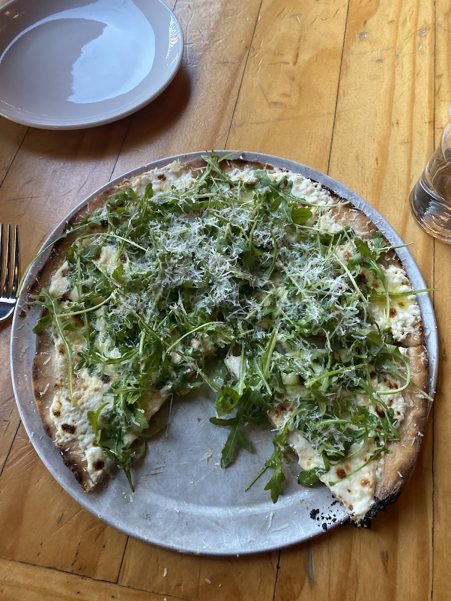 Gluten-Free Pizza at Beebe's at Boro Hotel