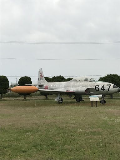 T-33Aジェット練習機(愛称:若鷹)