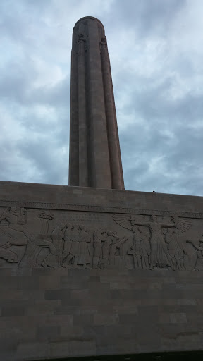 Kansas City WW1 Monument Sunse