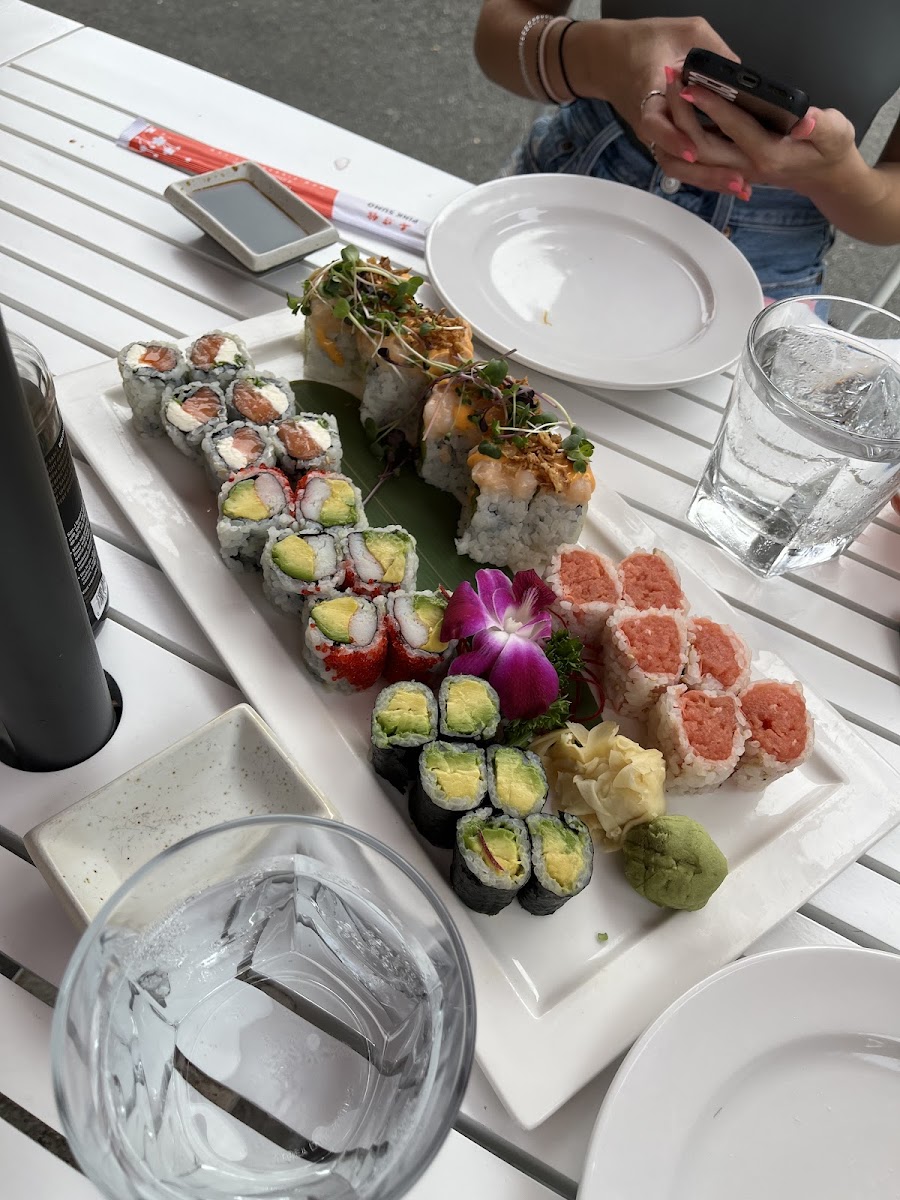 Gluten-Free Sushi at Pink Sumo Sushi & Sake Café