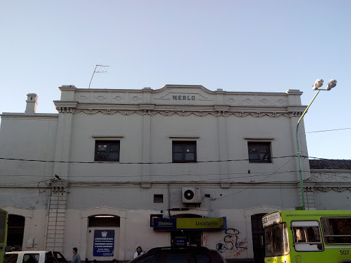 Estación Merlo