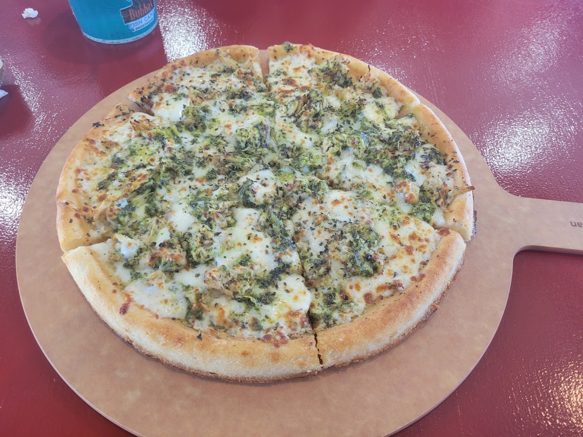 My order - GF crust, Garlic Herb EVOO, Mozzarella cheese, Pesto chicken