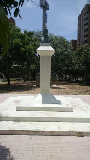 Busto De Jose De San Martín