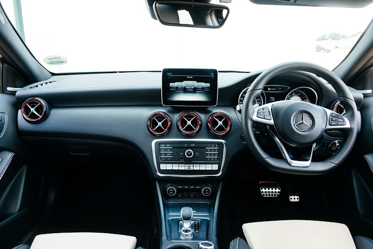 The interior of the AMG 45.