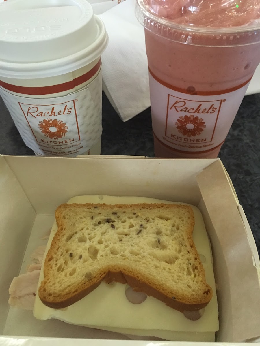 Sandwich with smoothie and tea.