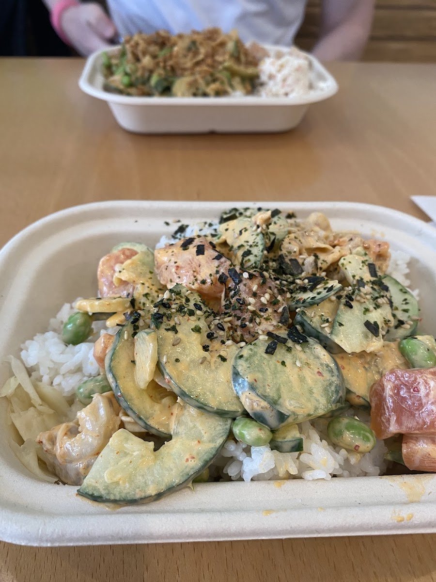 Sushi rice, salmon, baby scallops, cucumber, edamame, ginger, spicy mayo and furikake - Jan 2024