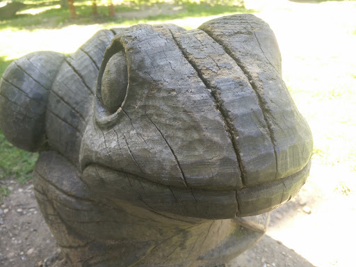 Frog Statue