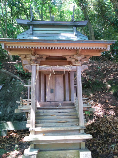 神社