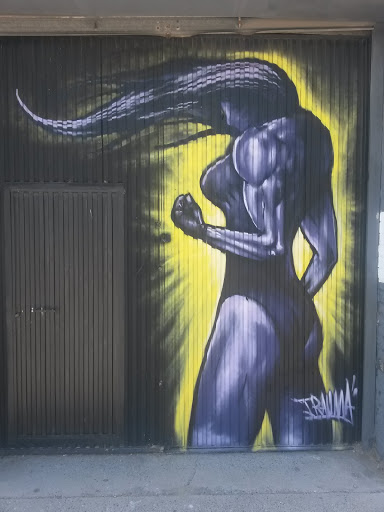 Heroína Violeta Mural