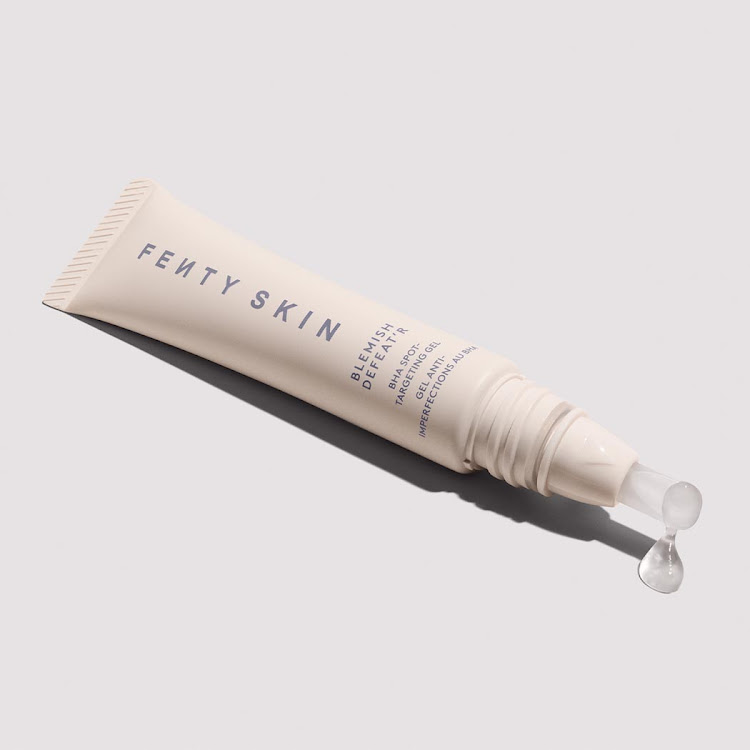 Fenty Skin Blemish Defeat’r BHA Spot Targeting Gel.